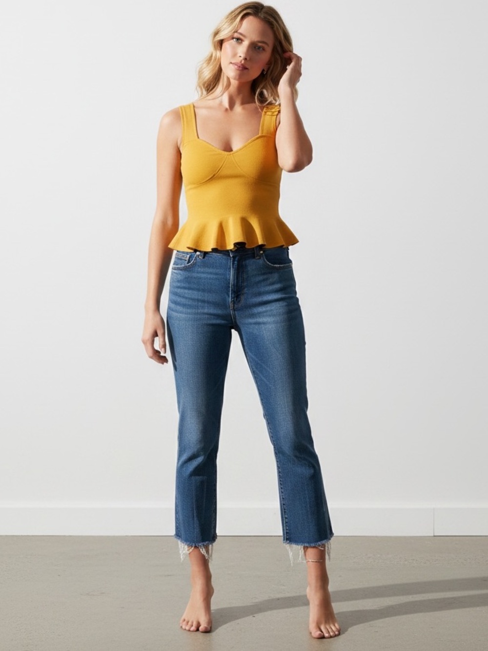 Express Modern Straight Super High Rise Raw Hem Jeans Sz12